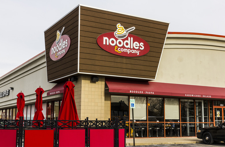 The Healthiest and Unhealthiest Menu Items at Noodles and Company